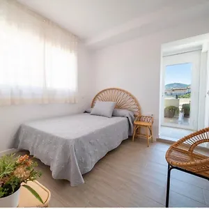 M A R I V E N T With Bathroom And Terrace 50 M2 Apartment Roses